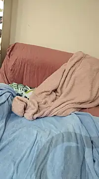 Snapshot of Loly2025 chatting on March 20, 5:04 pm Loly2025 online show from March 20, 5:04 pm