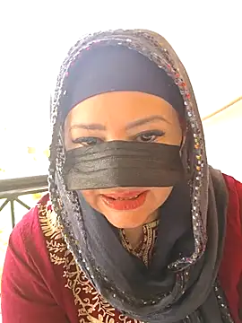 Loly2025 online show from June 6, 12:21 pm