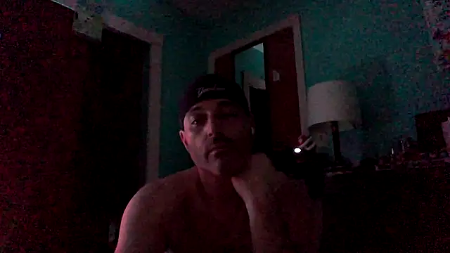 Snapshot of Novabear6996 chatting on March 15, 12:34 pm Novabear6996 online show from March 15, 12:34 pm