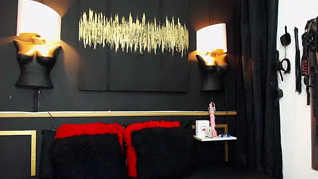 Dahiana Giil online show from March 15, 6:36 am