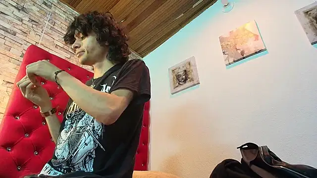 sc0rpius  online show from March 8, 8:03 pm