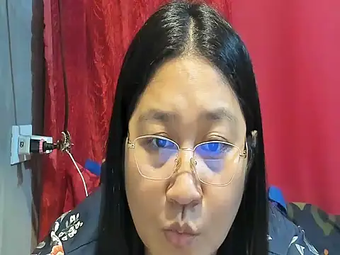 hotchubby88 online show from May 1, 12:26 am
