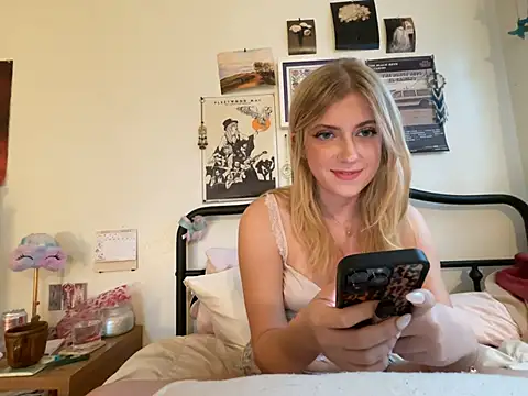 sinfulblonde1 online show from February 22, 2:06 am