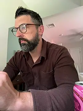 plaintreebull online show from June 11, 4:16 pm