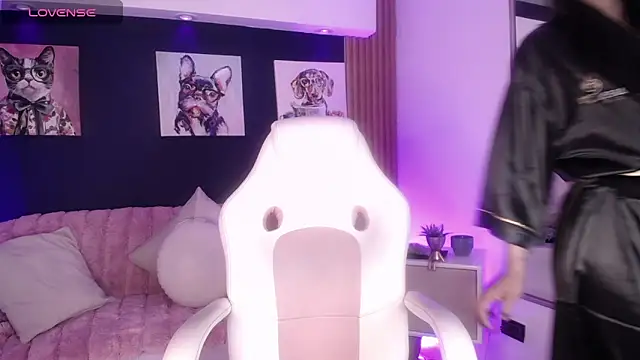 LoreleyNovoa online show from March 6, 3:25 am