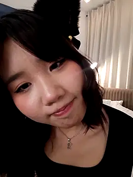 HitomiAoki online show from February 22, 1:11 am