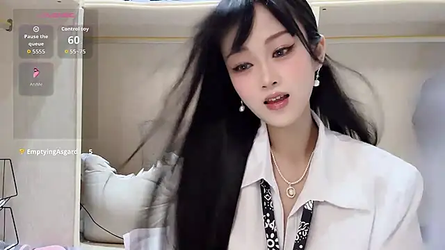 yueyue2003 online show from June 11, 12:36 pm