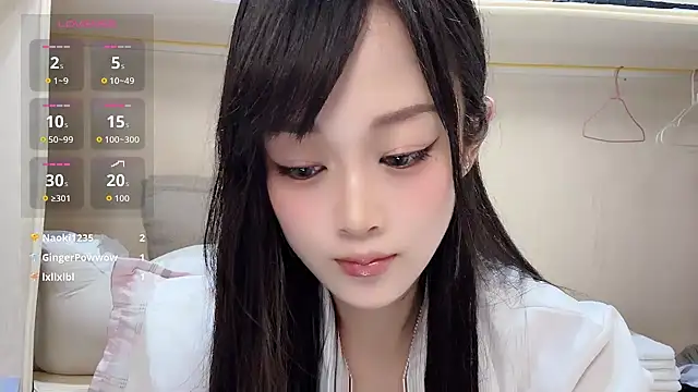 Snapshot of yueyue2003 chatting on June 29, 1:00 pm yueyue2003 online show from June 29, 1:00 pm