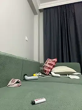 yasemintas online show from April 13, 10:26 pm