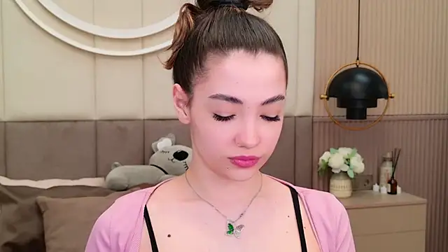 Alice Deleon online show from February 28, 8:50 pm