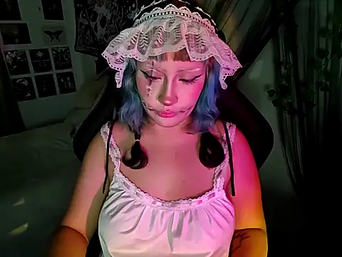 blue katt online show from October 18, 9:48 pm