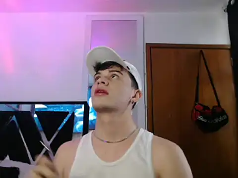 Smith boy 25 online show from February 23, 8:11 pm