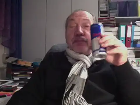 Snapshot of HMStraps01 chatting on January 15, 3:50 pm HMStraps01 online show from January 15, 3:50 pm