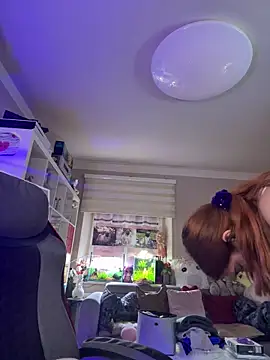 sexymelli18 online show from October 7, 5:43 pm