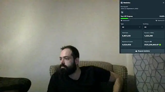 guccititi online show from November 27, 12:35 am