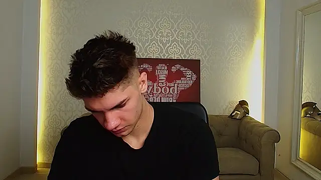 MaxKaiden online show from September 21, 9:22 am