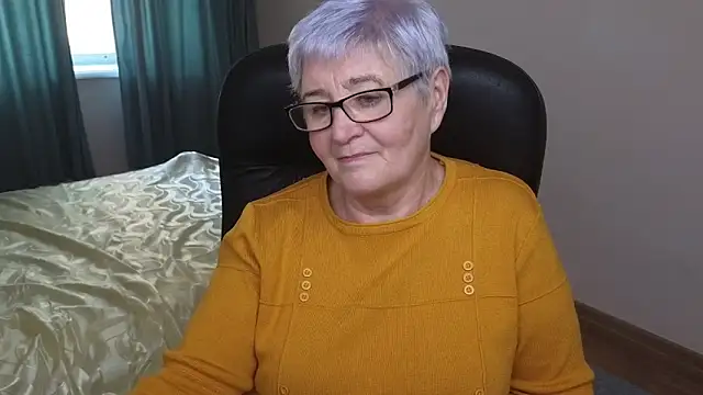 Sandra Snowflake online show from February 16, 11:05 am