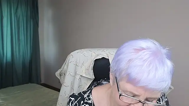 Sandra Snowflake online show from March 15, 4:46 am