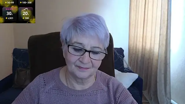 Snapshot of Sandra_Snowflake chatting on February 18, 12:12 pm Sandra Snowflake online show from February 18, 12:12 pm