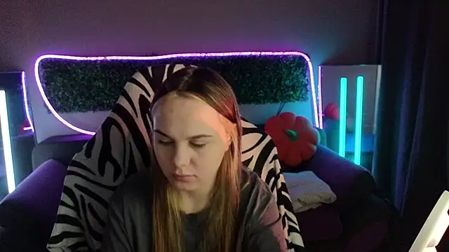 Dyna bae online show from November 14, 2:21 am