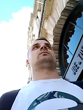 Snapshot of Eusuntnoulgigolo chatting on September 8, 3:44 pm Eusuntnoulgigolo online show from September 8, 3:44 pm