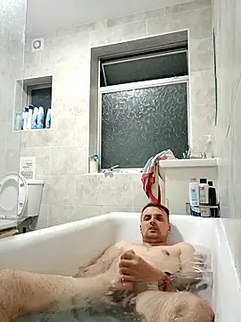 Snapshot of Eusuntnoulgigolo chatting on September 10, 7:25 pm Eusuntnoulgigolo online show from September 10, 7:25 pm