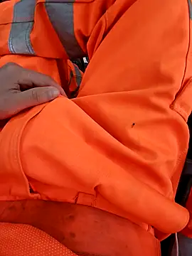 Eusuntnoulgigolo online show from February 4, 8:31 am