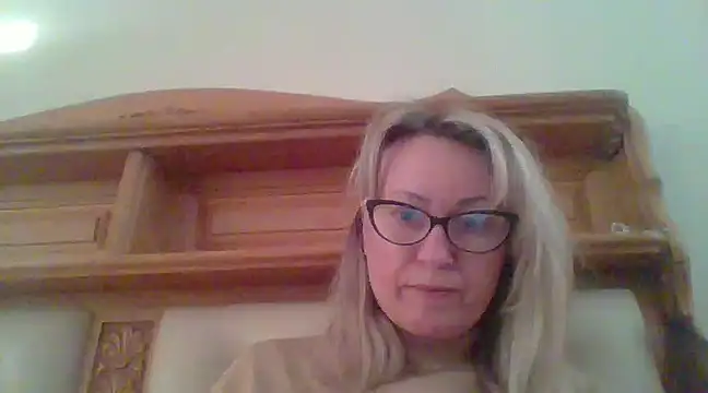 Mary888x online show from February 21, 2:27 pm