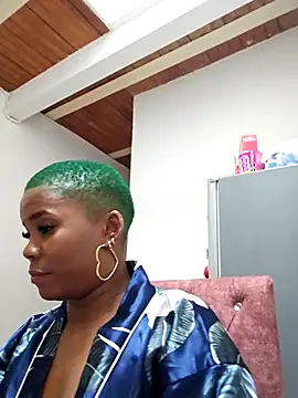 DashaSousaa online show from February 28, 7:25 pm