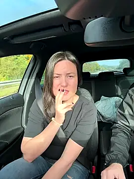 Snapshot of AvaFlowers6 chatting on October 8, 7:39 am AvaFlowers6 online show from October 8, 7:39 am