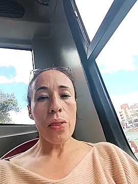 Coeur de luxure online show from February 20, 5:24 pm