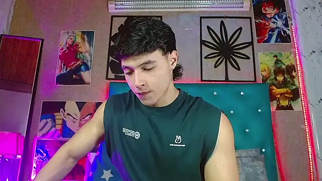 LiamAndrewzz online show from March 8, 4:27 am