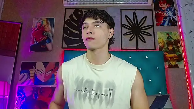 LiamAndrewzz online show from March 10, 4:28 am