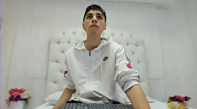 frank jhonsson online show from February 24, 7:09 pm