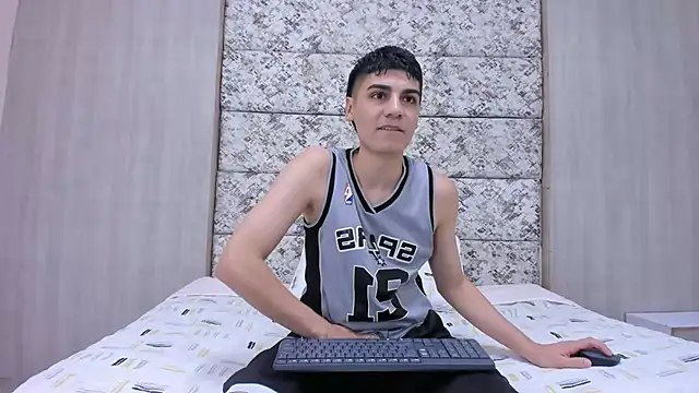 frank jhonsson online show from February 11, 6:57 pm