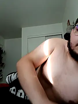 Snapshot of Bigdaddy-Marc chatting on February 24, 12:30 am Bigdaddy-Marc online show from February 24, 12:30 am