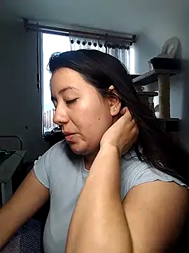 Snapshot of sweetie__annieee chatting on September 8, 9:58 pm sweetie  annieee online show from September 8, 9:58 pm