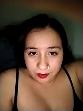 Snapshot of sweetie__annieee chatting on October 1, 4:51 am sweetie  annieee online show from October 1, 4:51 am