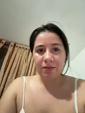 Snapshot of sweetie__annieee chatting on October 3, 12:51 am sweetie  annieee online show from October 3, 12:51 am