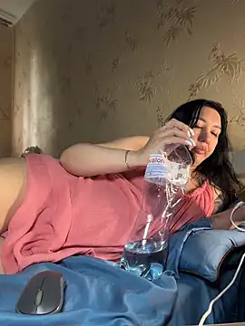 Naughtbaby 2025 online show from June 5, 6:52 am
