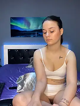 Siena Amaris online show from March 13, 9:43 am