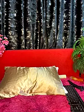 Siena Amaris online show from December 5, 9:18 am