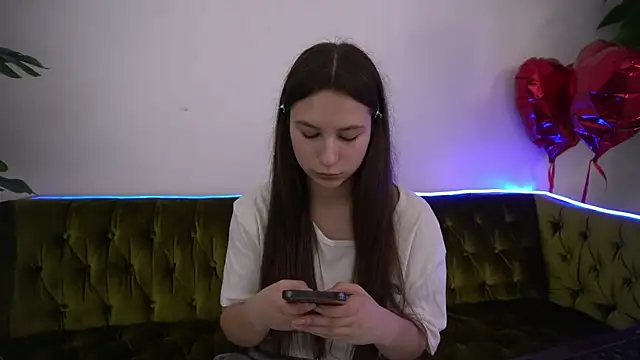 Snapshot of PaigePrado chatting on March 7, 12:34 pm PaigePrado online show from March 7, 12:34 pm