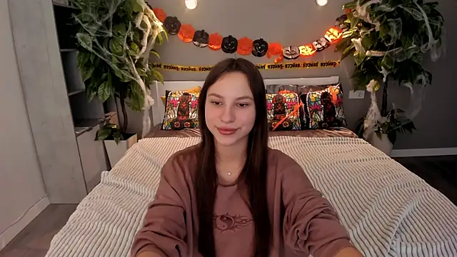 Snapshot of PaigePrado chatting on October 29, 1:35 pm PaigePrado online show from October 29, 1:35 pm