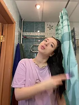 AlishaPrettyBlade online show from February 27, 3:25 am