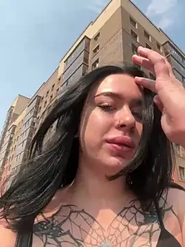 AlishaPrettyBlade online show from June 17, 3:09 am