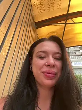 AlishaPrettyBlade online show from July 25, 1:58 am