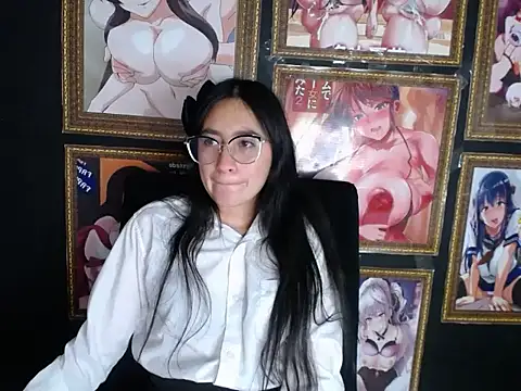 Snapshot of Arielle_lov chatting on February 18, 2:38 pm Arielle lov online show from February 18, 2:38 pm