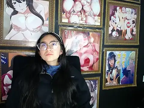 Snapshot of Arielle_lov chatting on February 19, 11:49 am Arielle lov online show from February 19, 11:49 am