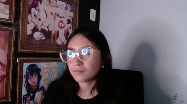 Snapshot of Arielle_lov chatting on March 5, 2:56 pm Arielle lov online show from March 5, 2:56 pm